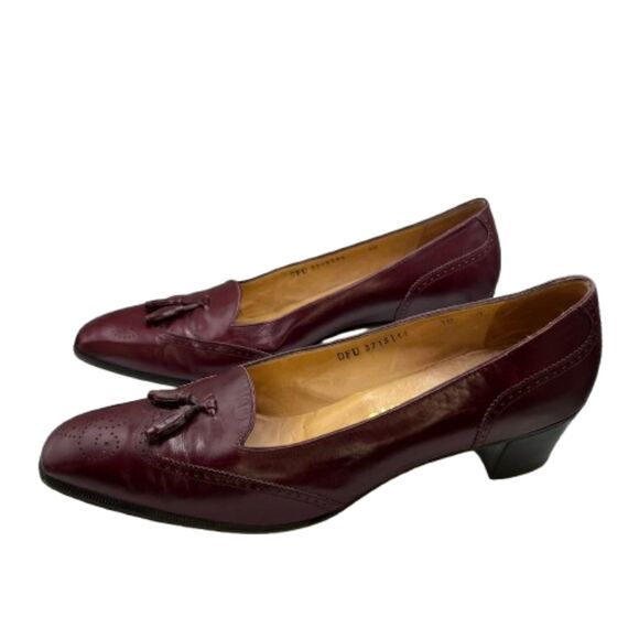 Salvatore Ferragamo Shoes - Vintage Salvatore Ferragamo Burgundy Western Leather Pumps Size 10B